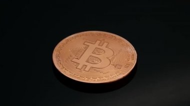 Bitcoin cryptocurrency cooper sikke üzerinde siyah artalanları