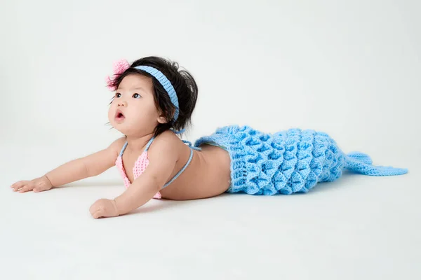 Lindo asiático chino bebé chica — Foto de Stock