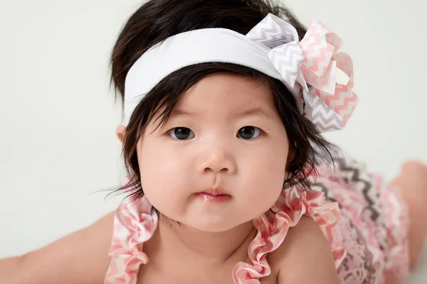 Bonito ásia chinês bebê menina — Fotografia de Stock