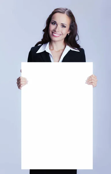 Tabela, grey üzerinde gösterilen iş kadını — Stok fotoğraf