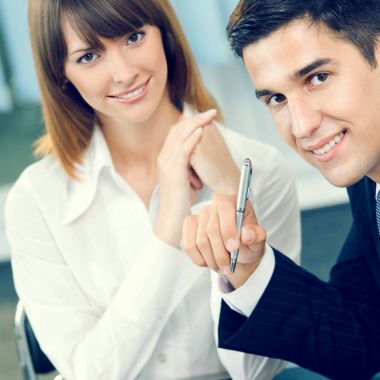 ofiste birlikte çalışan iki iş adamları