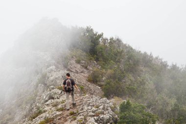 Adamla hiking sırt çantaları