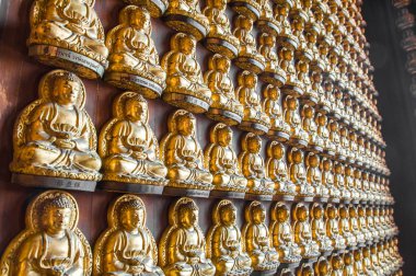 Küçük Buda heykeli