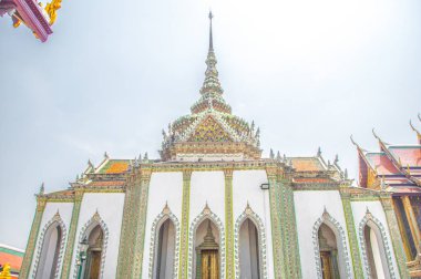 Wat Phra Kaew, Kraliyet Grand Palac adlı Zümrüt Buda Tapınağı