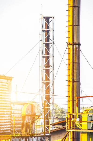 Industrial view at oil refinery plant form industry zone — Stock Photo, Image