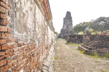 Manzara Ayutthaya Ayutthaya tarihsel Park'ta. Ünlü tem