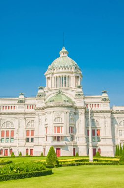 ananta samakhom taht Salonu 