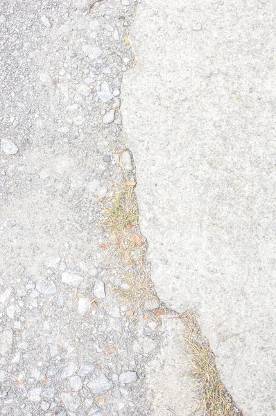 Blanco camino de mortero con agrietado entre piedra de roca Textura Backgr — Foto de Stock