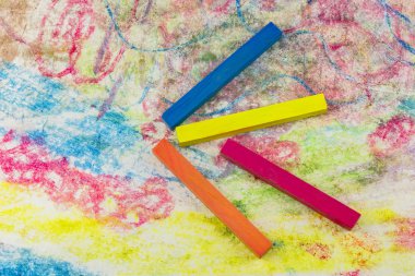 Grup renkli tebeşir