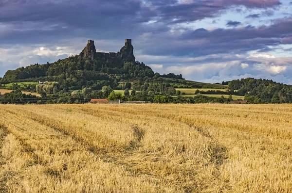 Castle Trosky, Çek Cumhuriyeti — Stok fotoğraf