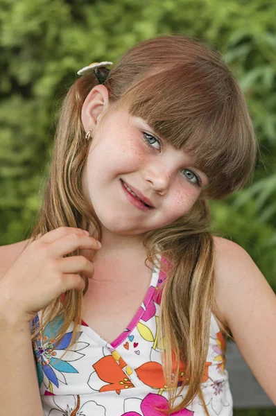 Retrato de menina — Fotografia de Stock