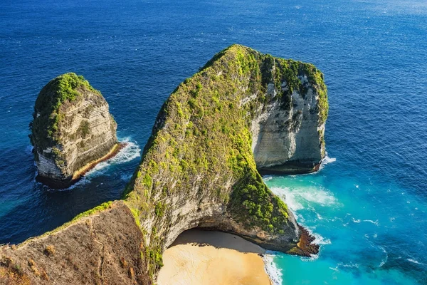 Nusa Penida Kelingking plaj