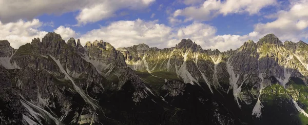 Panorama view from the mountain saddle Kreuzjoch — Stock Photo, Image