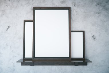 Boş çerçeveli beton duvar