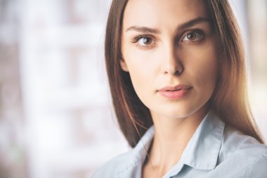 Muhteşem genç bayan portre