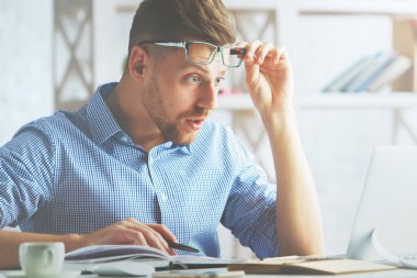 kötü haber kavramı