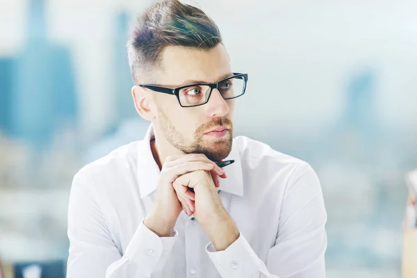 Mann mit Brille — Stockfoto