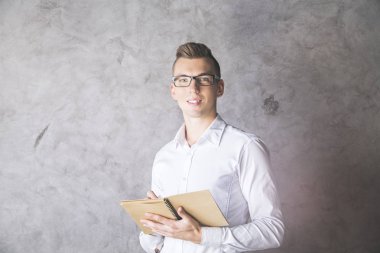 Not Defteri ile cazip iş adamı