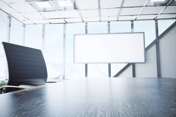 Büro mit leeren Whiteboards — Stockfoto