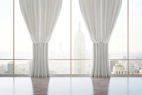 Quarto clássico com cortinas — Fotografia de Stock