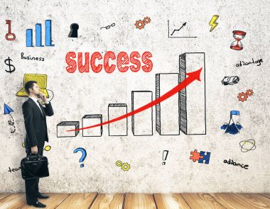 Evrak Çantası'nda iç ahşap zemin ve renkli iş kroki ile düşünceli adamla yan görünüm beton duvar. Başarı kavramı. 3D render