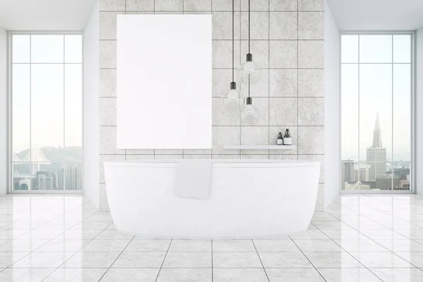 Luz interior do banheiro com vista panorâmica da cidade, banheira grande, cartaz em branco e lâmpadas. Preparem-se, 3D Rendering — Fotografia de Stock