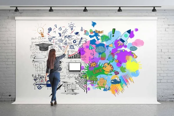 Creative and analytical thinking concept — Stock Photo, Image