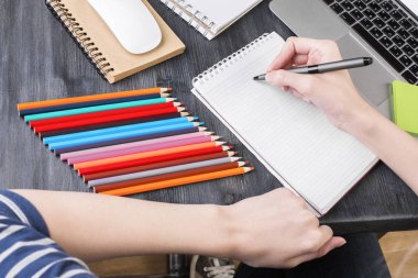 Not Defteri en iyi yazma kız