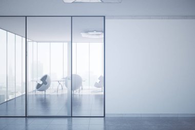 Office ile boş duvar