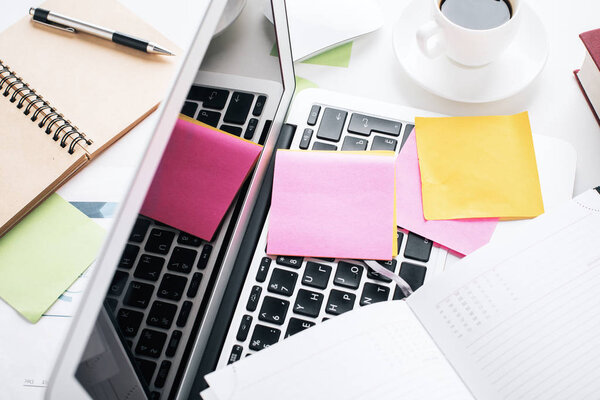 Стол Messy Office
