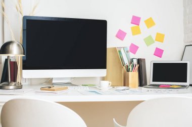 Wokrplace boş becerikli alet ile