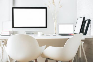 Beyaz cihazlar ile yaratıcı çalışma alanı