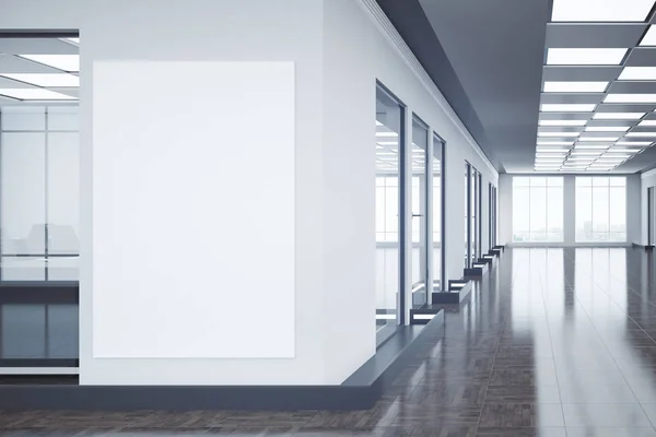 Modernes Büro mit leeren Plakatwänden — Stockfoto