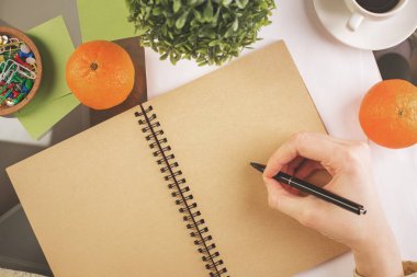 Not Defteri en iyi yazma kız