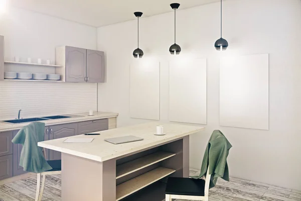 Geräumige Rambler Küche Interieur mit Gewölbedecke — Stockfoto