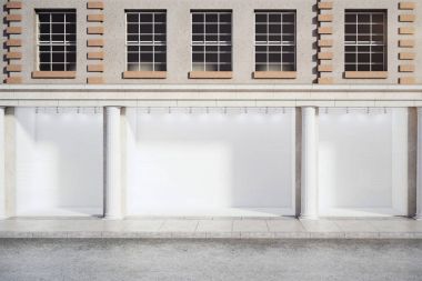 Bina boş mağazası ve sütunlar ile önden görünümü. Reklam ve butik perakende kavramı. Alay etmek yukarıya, 3d render 