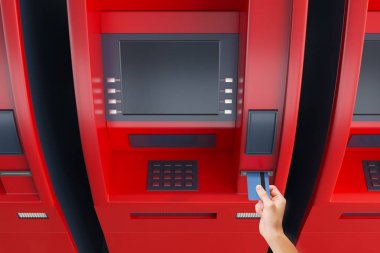 Kartı Atm makine içinde koyarak el 