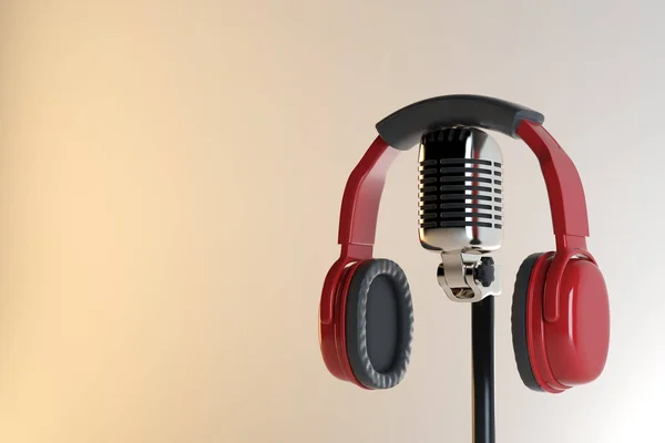 Auriculares y micrófono, concepto de estudio — Foto de Stock