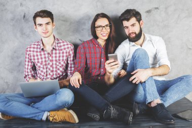 Beyaz grup aygıtları kullanarak 