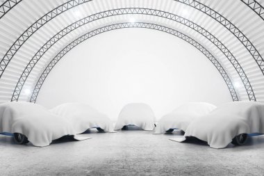 Beyaz örtüsü altında arabalı soyut ambar iç. Sunu kavramı. 3D render 