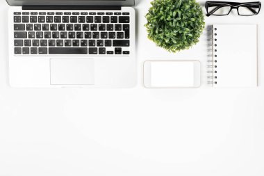 Ofis Masası öğeleri boşaltmak ile