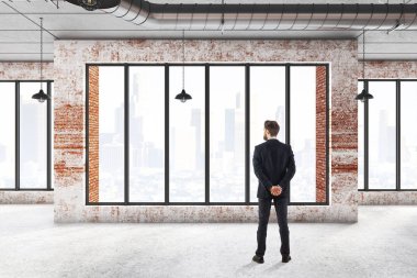 İşadamı tuğla iç 