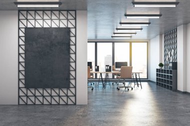 Boş posteri ile modern ofis 