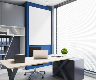 Boş billboard ile modern ofis 