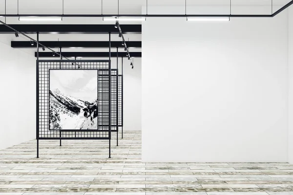 Boş billboard ile çağdaş Galeri 