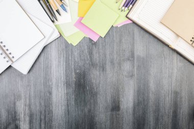 Malzemeleri ve tasarlamak yaratıcı masaüstü