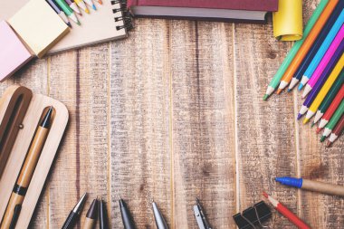 Masa üstü araçları ve malzemeleri