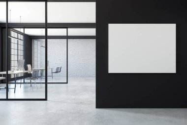 Boş posteri ile modern ofis