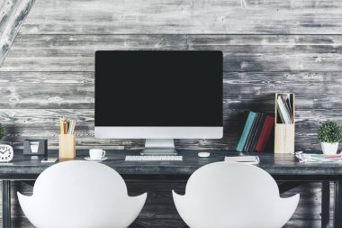 Boş bilgisayar ile modern Resepsiyon 