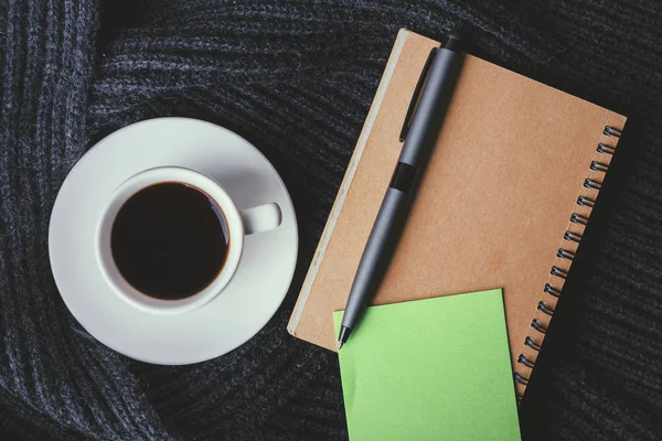 Coffee and notepad — Stock Photo, Image